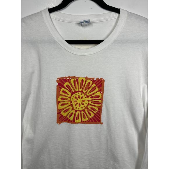 Crazy Shirts Hawaii Original 3/4 Sleeve Women's Sunburst T-Shirt White Size 2XL - Picture 2 of 12